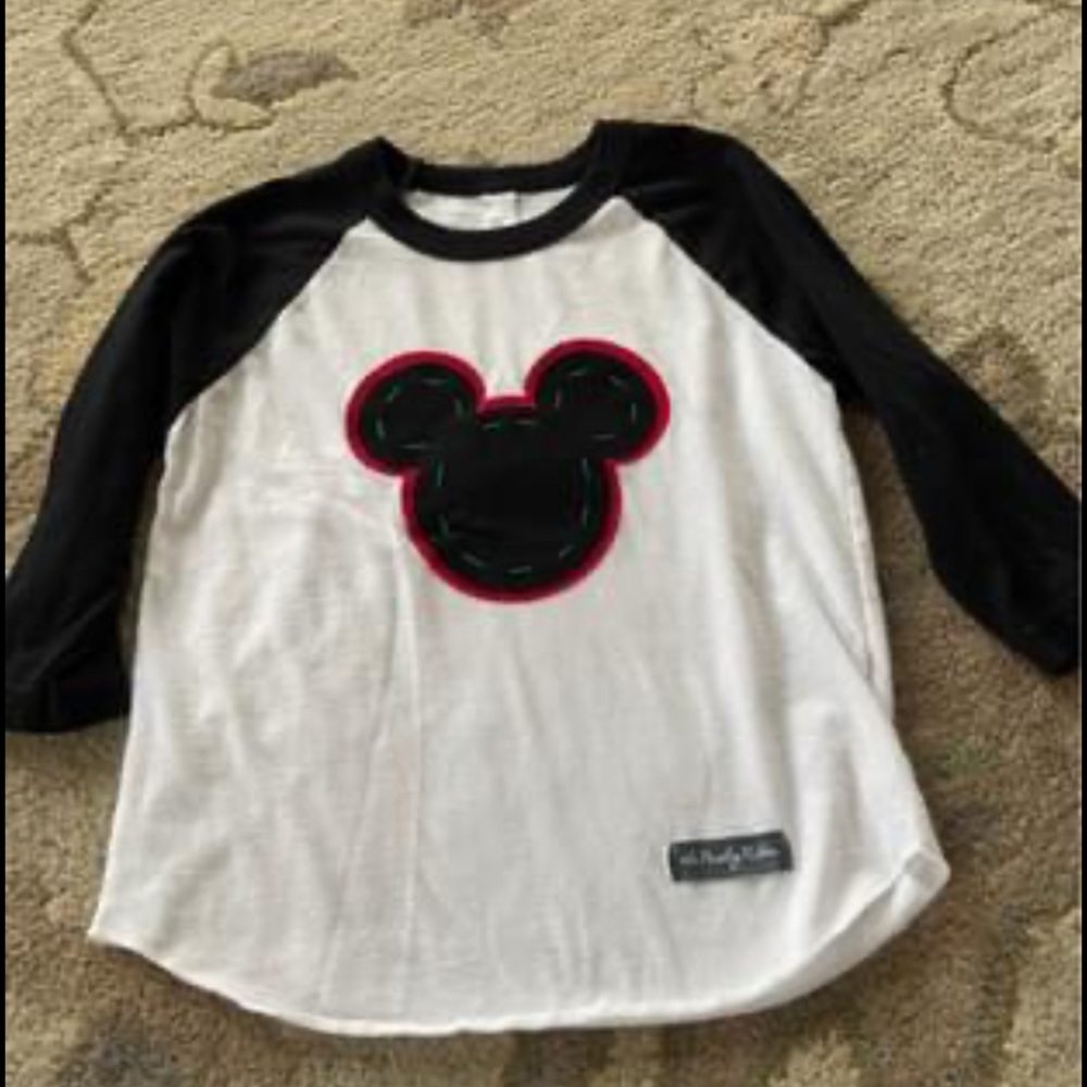 Mickey Mouse boutique shirt, size kids 4